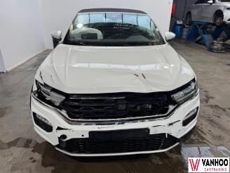 Volkswagen T-Roc  picture 3