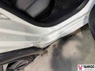 Peugeot 208 208 picture 9