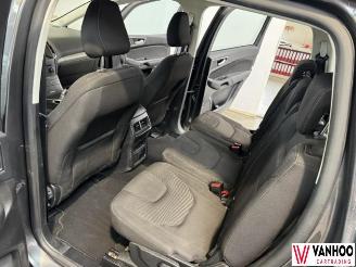 Ford S-Max  picture 11