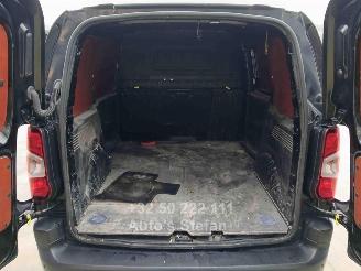 Peugeot Partner PREMIUM picture 11