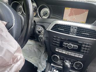 Mercedes C-klasse 180 Business MOTOR LOOPT!! NAP 156PK! picture 9