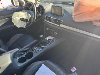 Mazda 3 2.0 GT-M picture 16