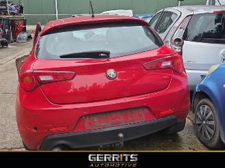 rozbiórka samochody osobowe Alfa Romeo Giulietta Giulietta (940), Hatchback, 2010 / 2020 1.4 TB 16V MultiAir 2011/1