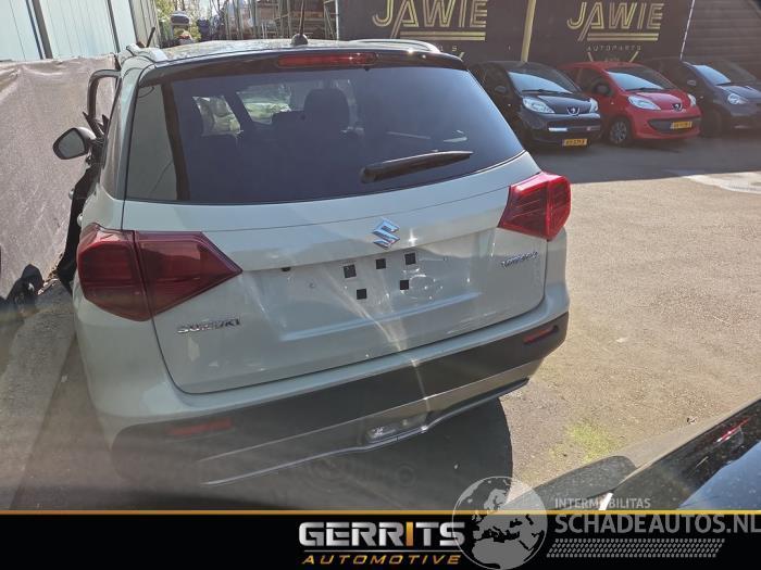 Suzuki Vitara Vitara (LY/MY), SUV, 2015 1.0 Booster Jet Turbo 12V
