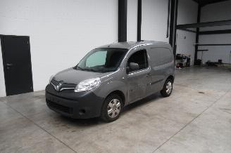 krockskadad bil bedrijf Renault Kangoo CAMIONETTE 2019/4