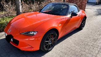 Vaurioauto  passenger cars Mazda MX-5 Mazda MX-5 2.0 SkyActiv-G 184 30th Anniversary 2020/1