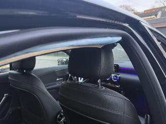 Mercedes A-klasse A180 Benzine automaat sfeerverlichting picture 15