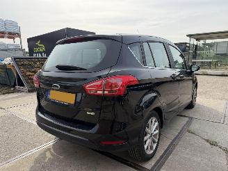 Ford B-Max 1.0 EcoBoost Titanium picture 13