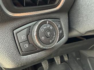 Ford B-Max 1.0 EcoBoost Titanium picture 18