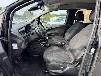 Ford B-Max 1.0 EcoBoost Titanium picture 17