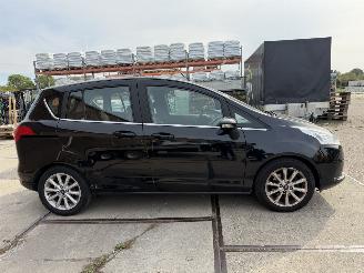 Ford B-Max 1.0 EcoBoost Titanium picture 3