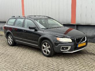 Volvo Xc-70 2.4 D5 AUTOMAAT picture 2