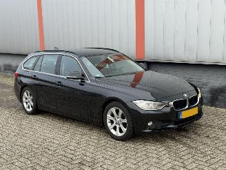 BMW 3-serie 320d Upgrade Edition picture 2