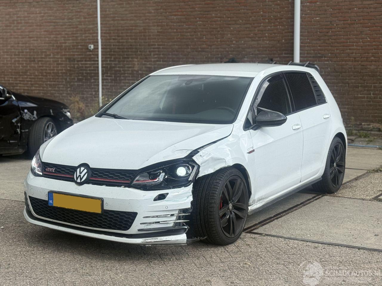 Volkswagen Golf 2.0 TSI GTI Performance NAp!!!!