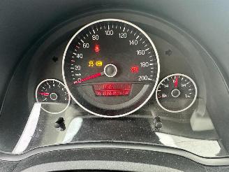 Volkswagen Up! 1.0 picture 13