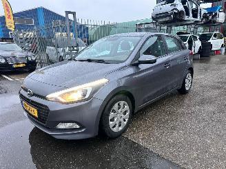 Hyundai I-20 1.0 T-GDI picture 1