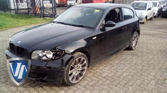 BMW 1-serie 1 serie (E81), Hatchback 3-drs, 2006 / 2012 116i 1.6 16V picture 2