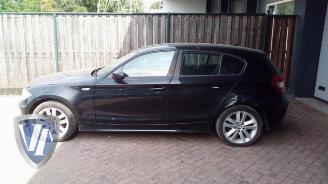 Coche siniestrado BMW 1-serie 1 serie (E87/87N), Hatchback 5-drs, 2003 / 2012 120i 16V 2005