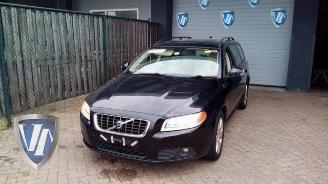 Auto da rottamare Volvo V-70 V70 (BW), Combi, 2007 / 2016 2.4 D5 20V 2009