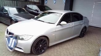 BMW 3-serie 3 serie (E90), Sedan, 2005 / 2011 320d 16V picture 2