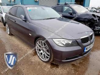 Salvage car BMW 3-serie 3 serie (E90), Sedan, 2005 / 2011 325i 24V 2005/5