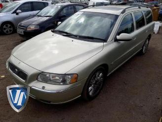Auto da rottamare Volvo V-70 V70 (SW), Combi, 1999 / 2008 2.4 20V 170 2005/7