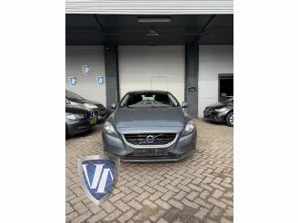 skadebil auto Volvo V-40 V40 (MV), Hatchback 5-drs, 2012 / 2019 2.0 D4 16V 2015/9