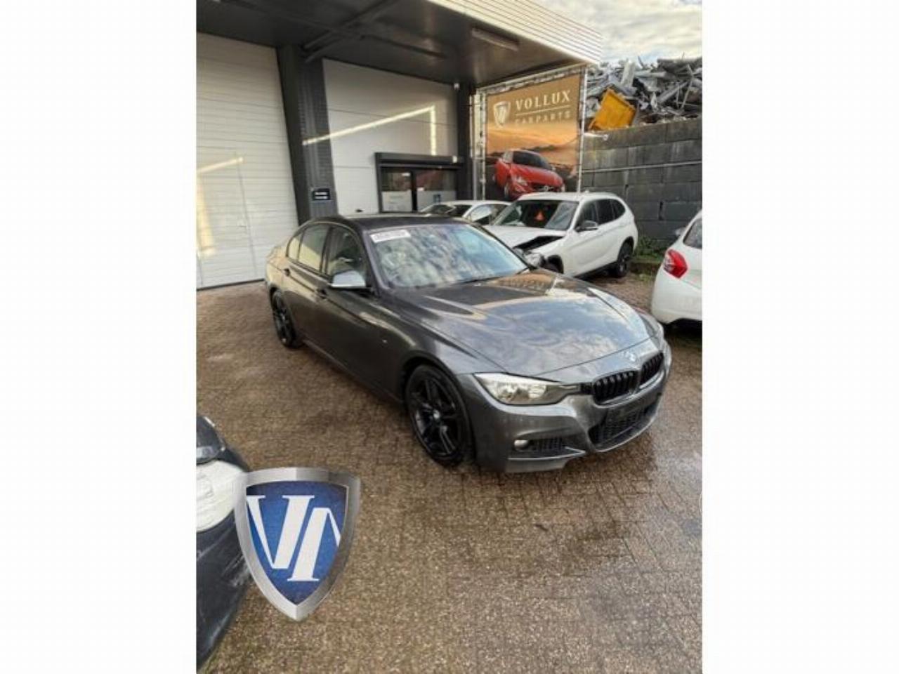 BMW 3-serie 3 serie (F30), Sedan, 2011 / 2018 318d 2.0 16V